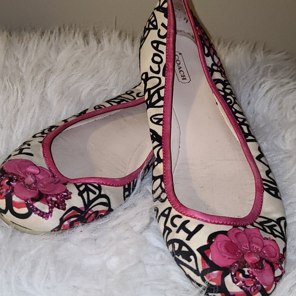 Coach Flats